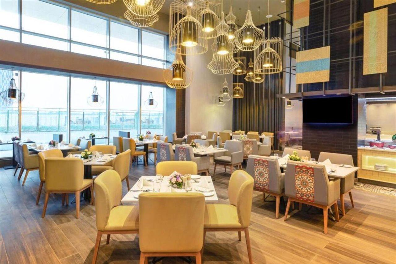 Grand Mercure Ahmedabad Gift City - An Accor Hotels Brand Gandhinagar Kültér fotó