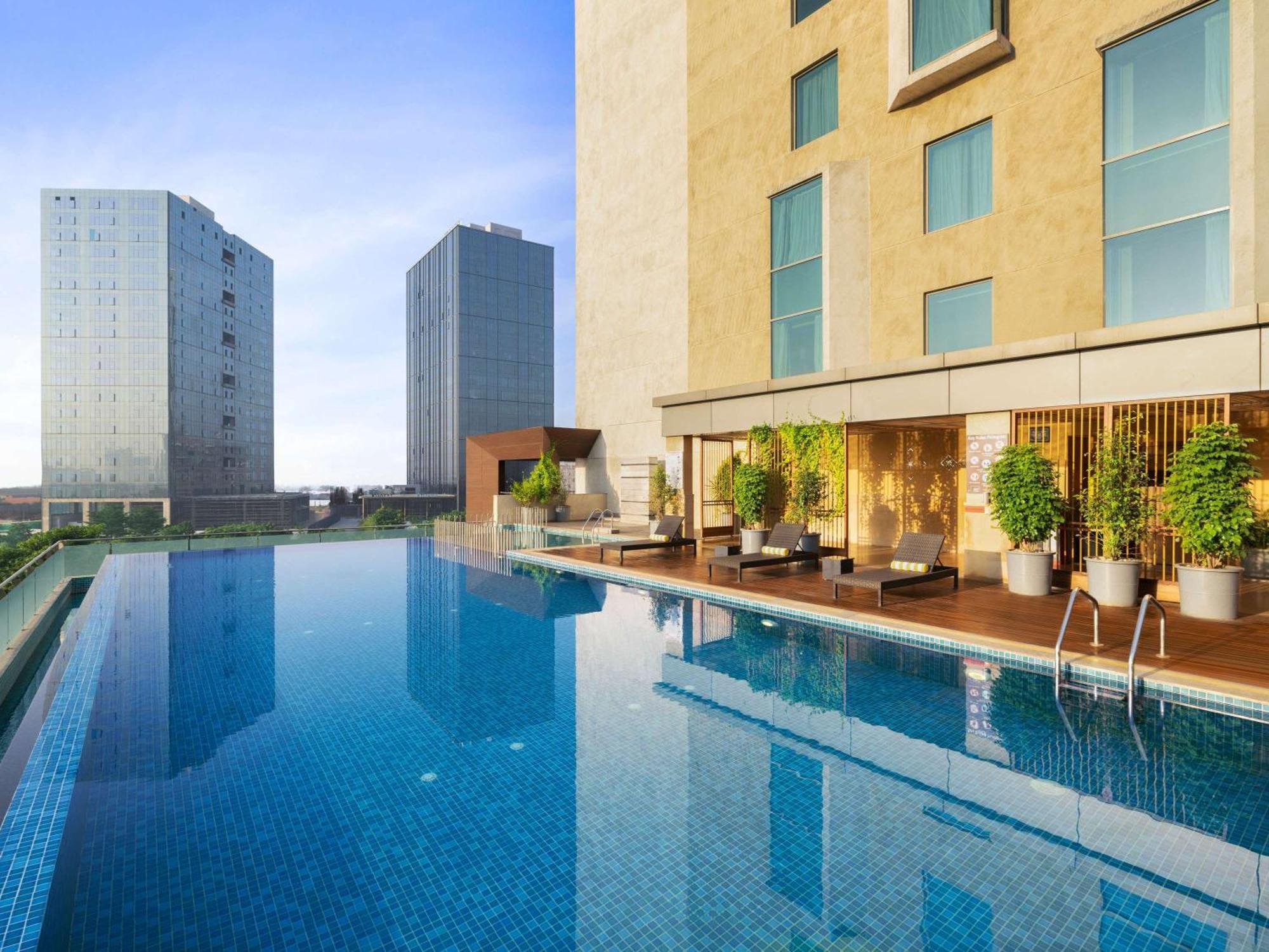 Grand Mercure Ahmedabad Gift City - An Accor Hotels Brand Gandhinagar Kültér fotó