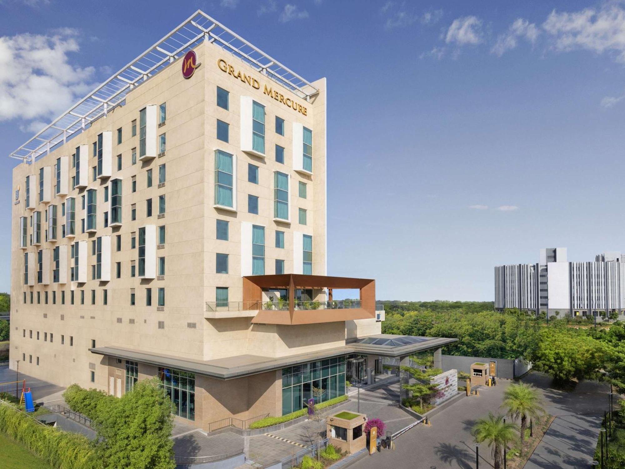 Grand Mercure Ahmedabad Gift City - An Accor Hotels Brand Gandhinagar Kültér fotó