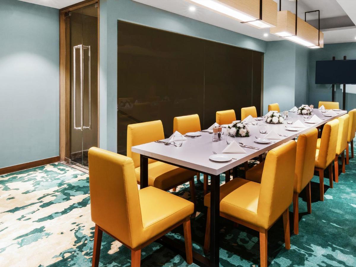 Grand Mercure Ahmedabad Gift City - An Accor Hotels Brand Gandhinagar Kültér fotó